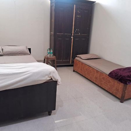 Sangam Vatika Home Stay Allāhābād Junction Zewnętrze zdjęcie